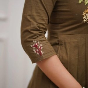 ELEGANT OLIVE FLORAL EMBROIDERY KURTA
