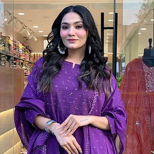 Women’s Purple Solid Kurta Pant Set with Chiffon Dupatta