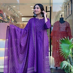 Women’s Purple Solid Kurta Pant Set with Chiffon Dupatta