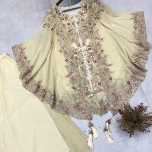 Grace Bloom Embroidered Kurta Set