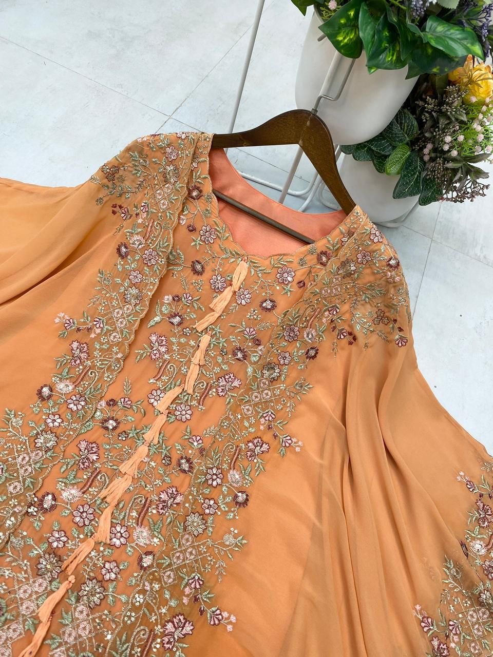 Sunset Orange Floral Embroidered Kurta 4 Sunset Orange Floral Embroidered Kurta - Image 4
