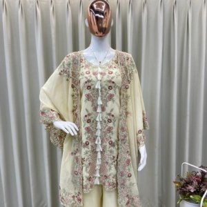 Grace Bloom Embroidered Kurta Set