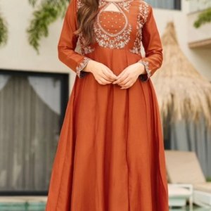 Women’s Elegant Embroidered Anarkali Kurta Set